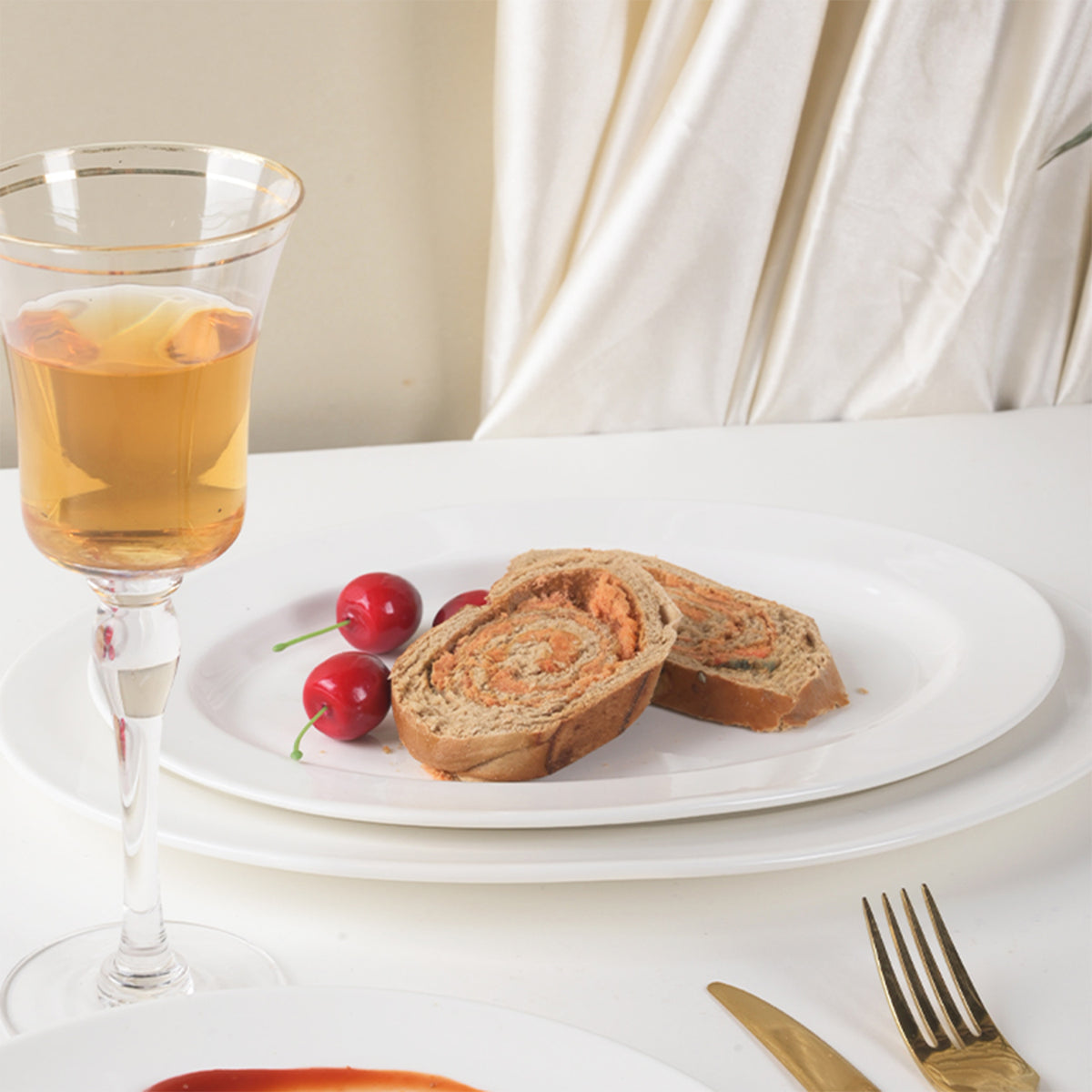 Pearl White Salad Plates – 9.75 Inch Oval, Premium Porcelain